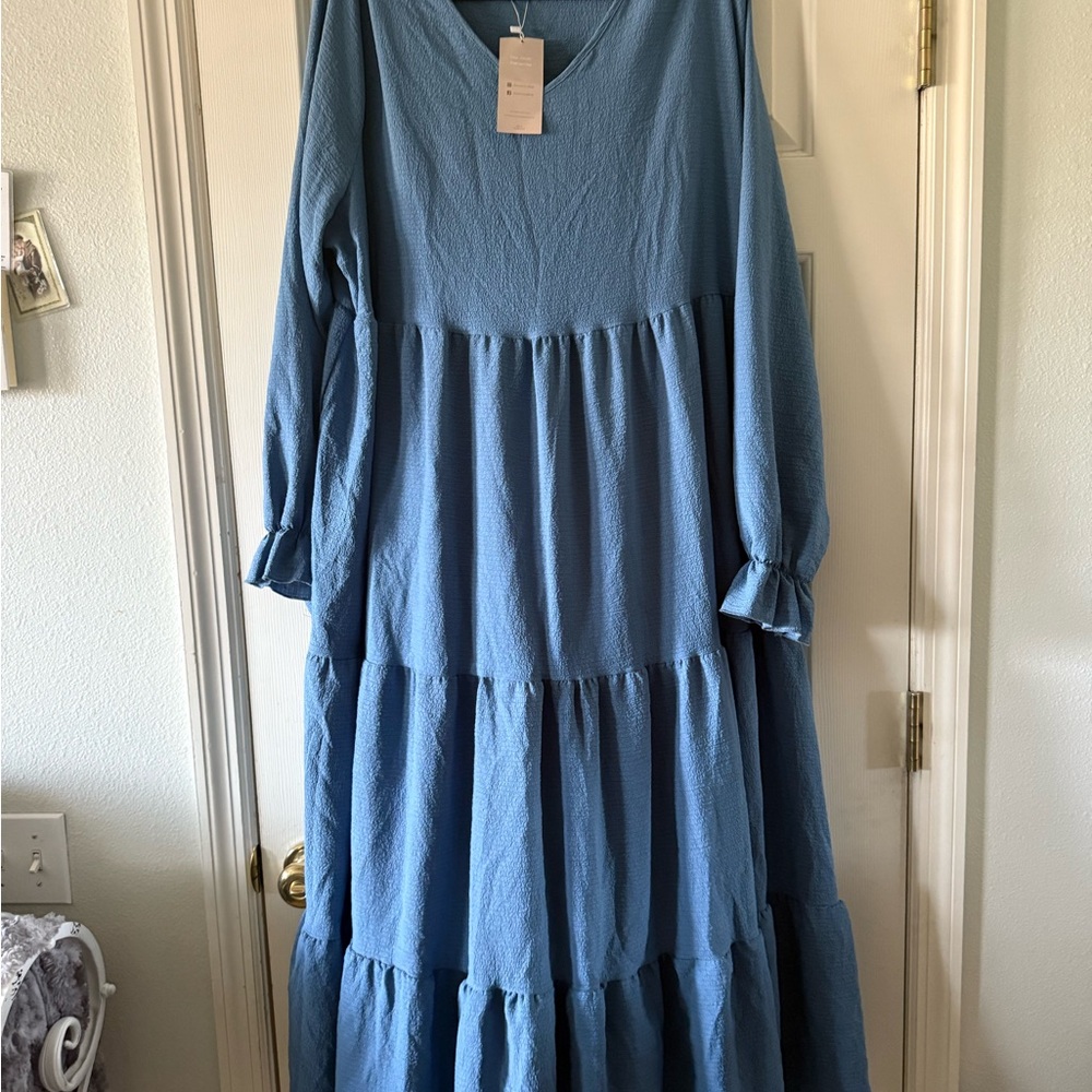 🎆 5 for 30$ 🎆 SHEIN Blue Tiered Long Sleeve Dress